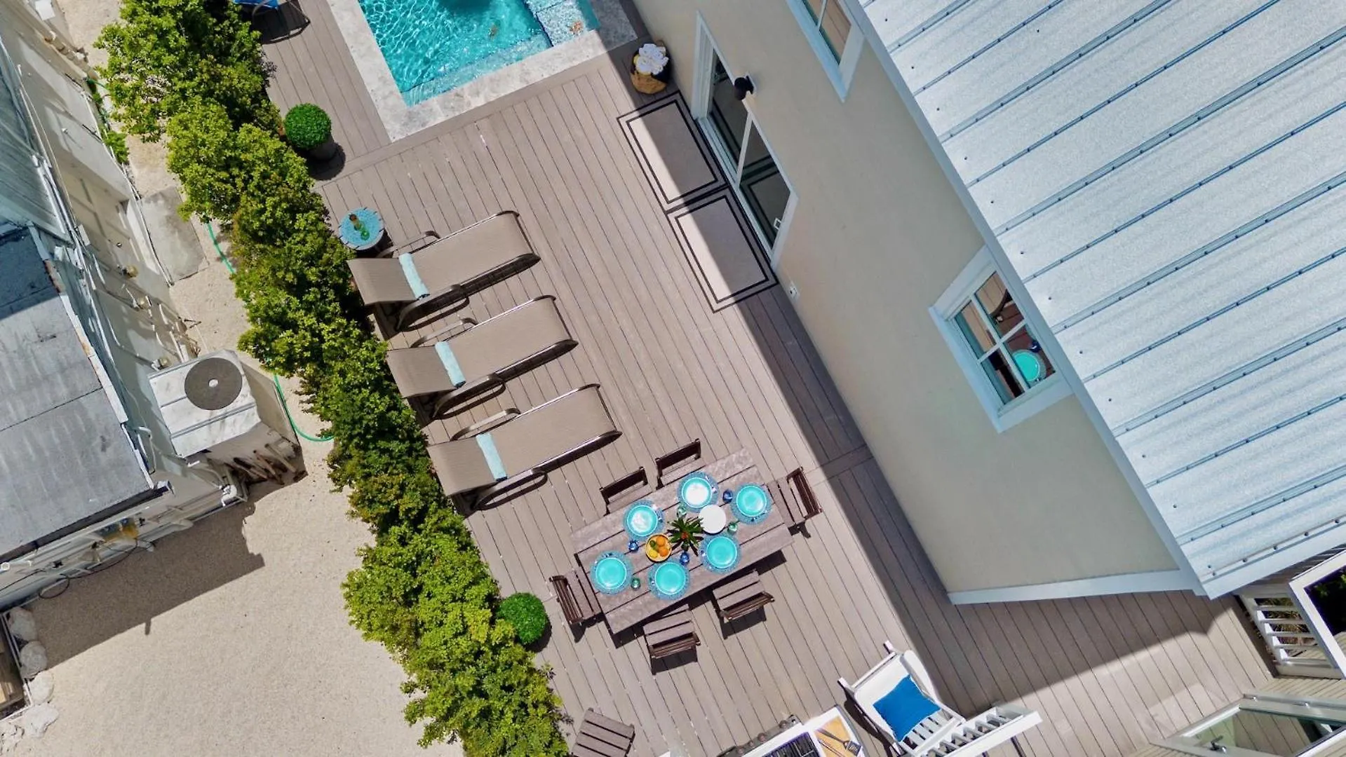 The Duke And The Duchess By Last Key Realty Key West Holiday home